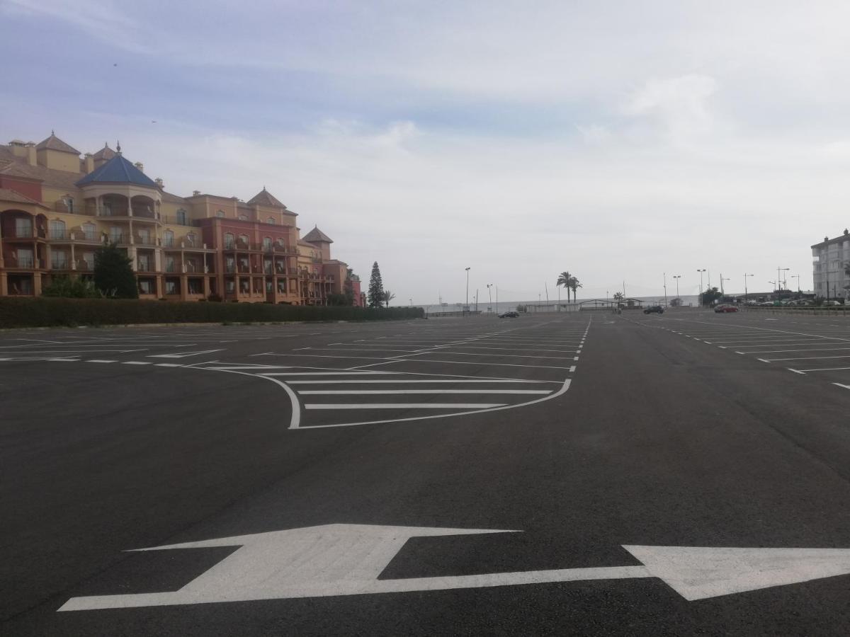 Apartamento Costa Del Oro Торокс Екстериор снимка