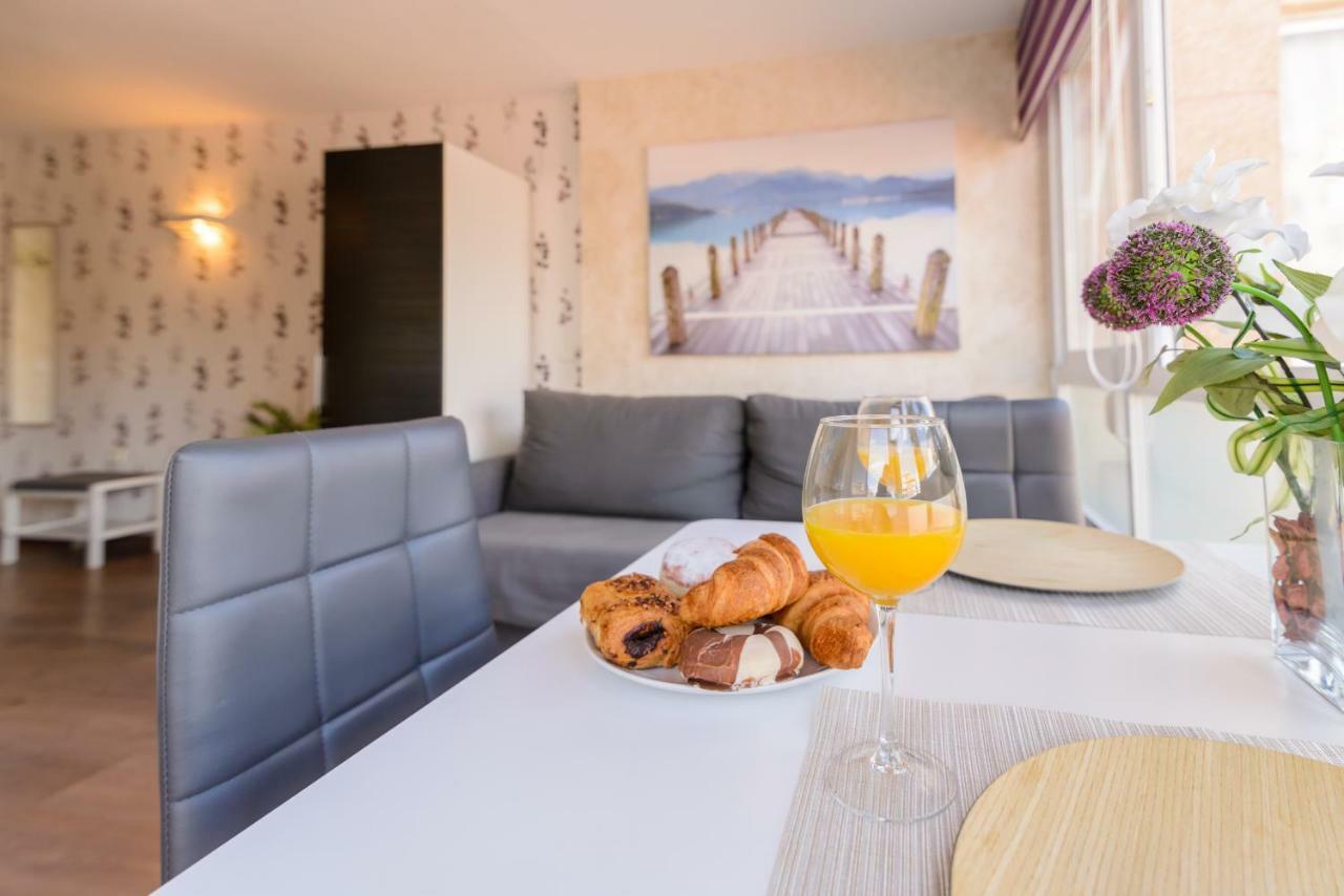 Apartamento Costa Del Oro Торокс Екстериор снимка
